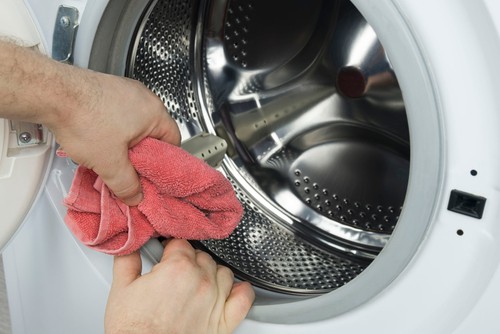 Cleaning your washing machine