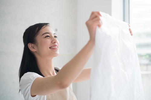 Tips for Washing White Clothes to Keep Them Bright